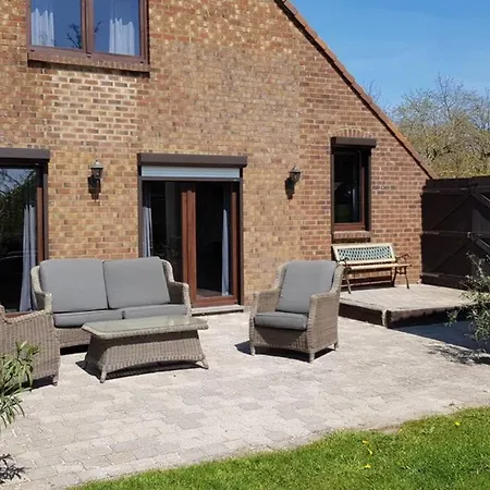 Appartement isolé, 1 chambre avec terrasse privée Ramillies Exterior foto