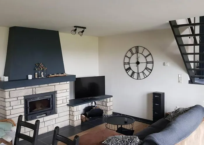 Appartement Isole, 1 Chambre Avec Terrasse Privee